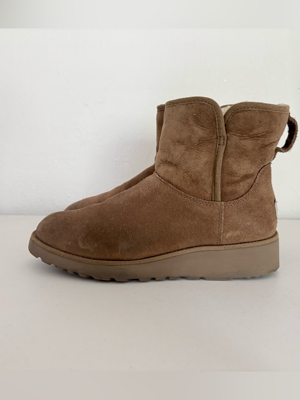 Women's UGG chestnut brown Kristin suede boots